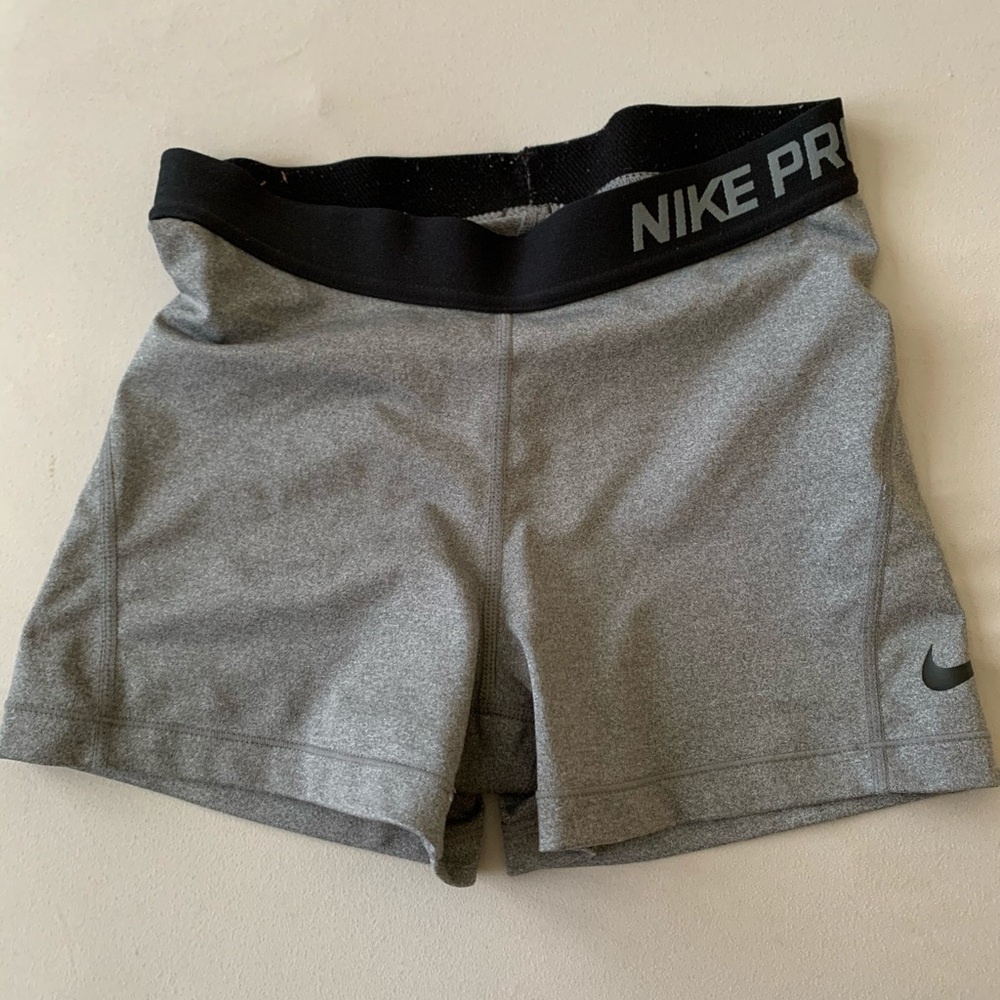 Nike pro shorts s